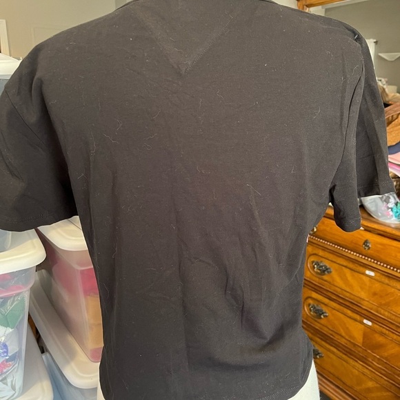 Tommy Tshirt - Picture 3 of 3